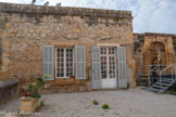<center>Château de Peyrolles-en-Provence</center>L'école des filles.